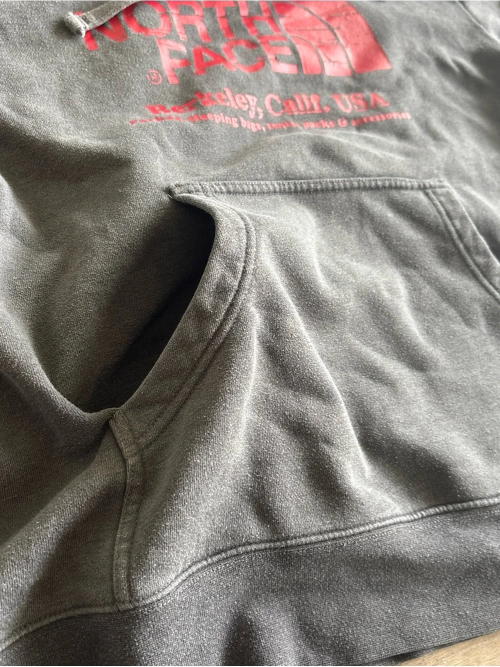The North Face Hoodie Men's Berkeley California USA Logo LS Pullover Black L